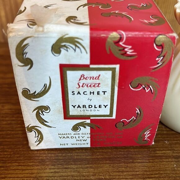 Vintage Sachet by Yardley Bond Street London New York 1 1/4 oz, Vintage Yardley - Picture 2 of 6
